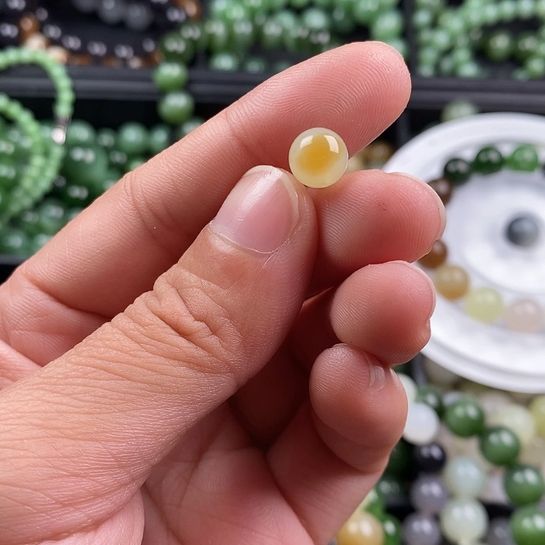 和田玉未镶嵌珠宝半成品