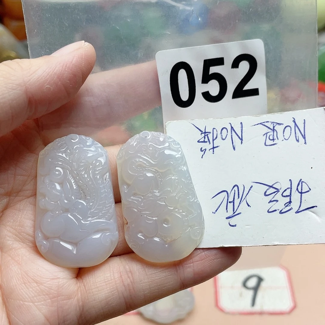 合金颈饰玛瑙/玉髓二*