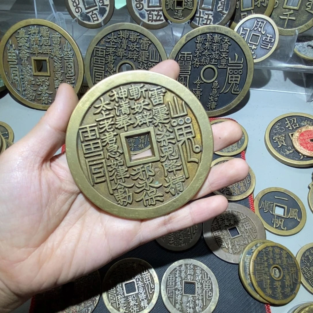 我***铜一物一拍现代工艺品