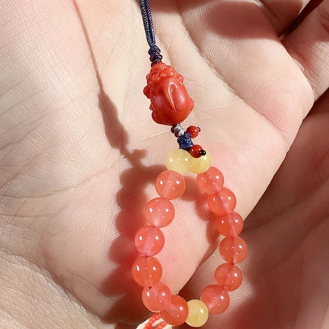 南红玛瑙未镶嵌颈饰