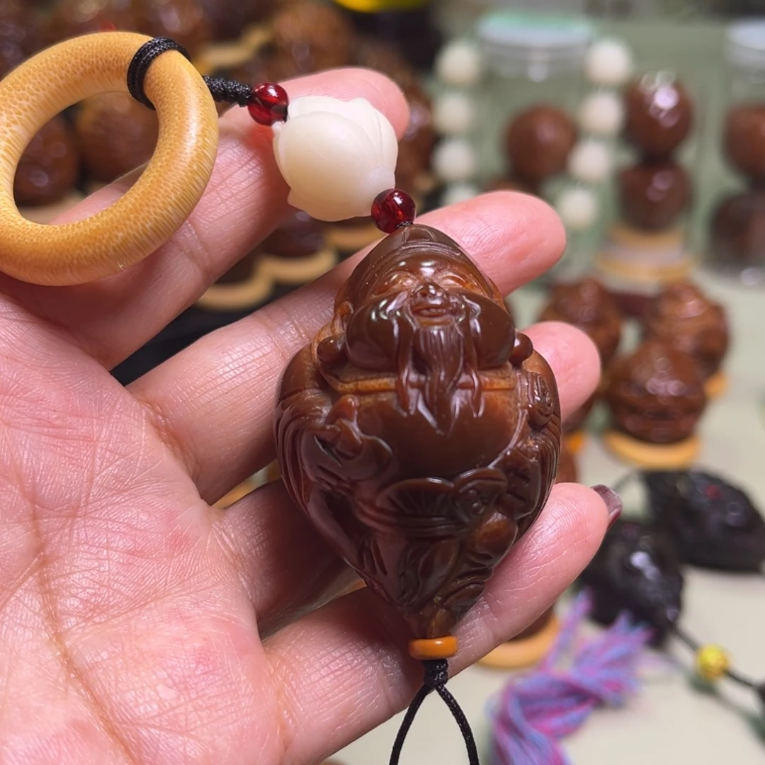 橄榄核把件竹圈财神