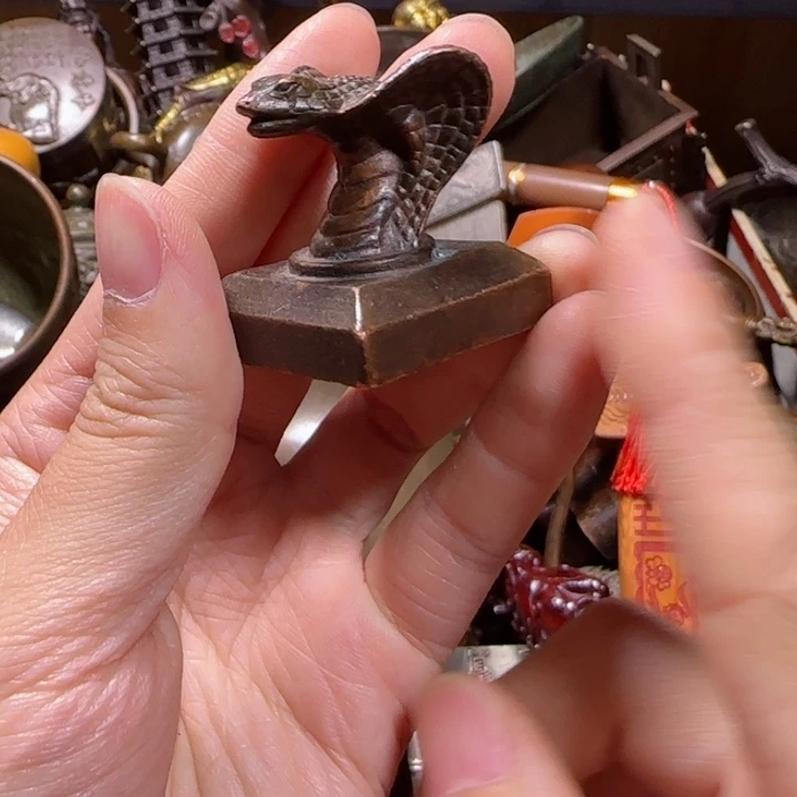 铜器把玩摆件链接