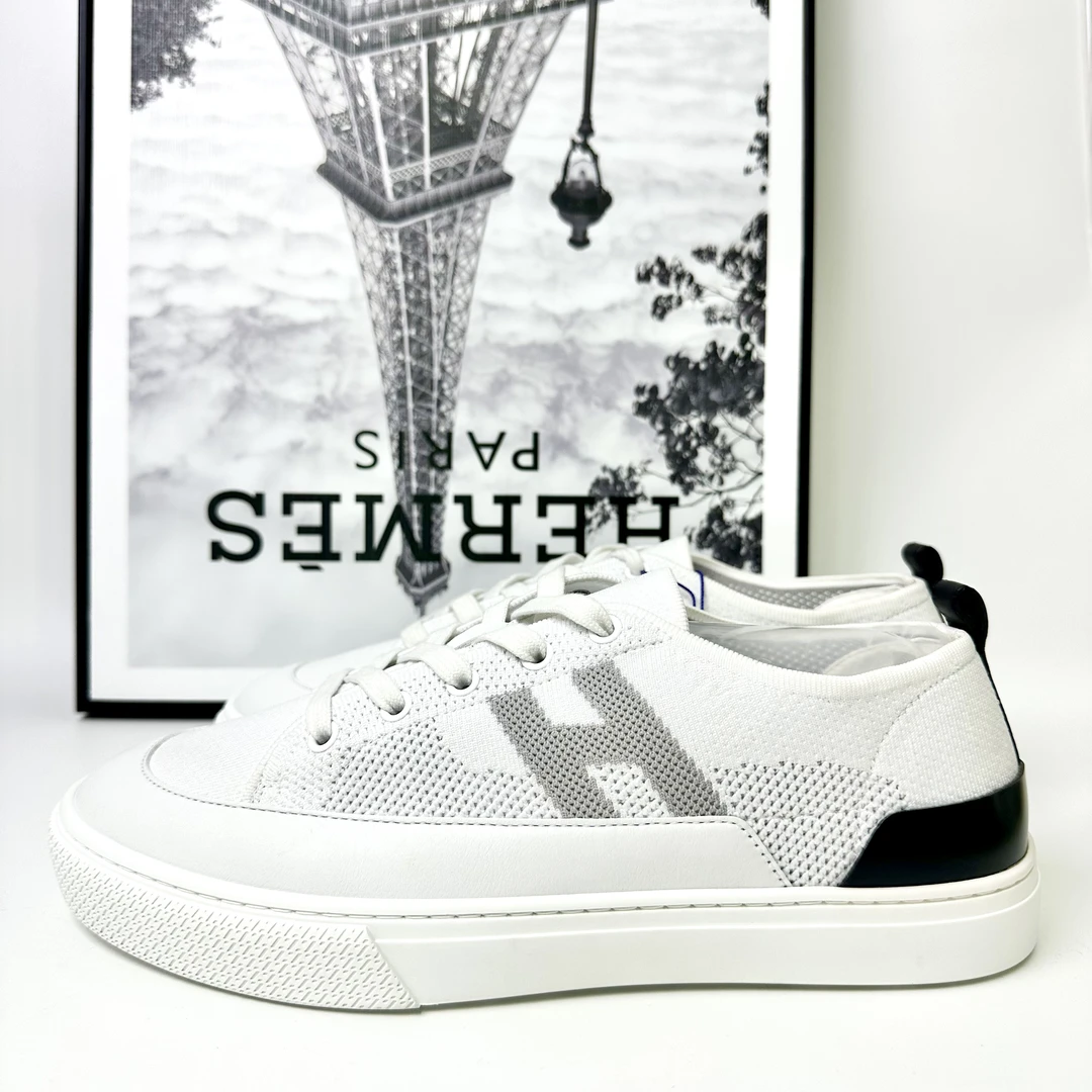 全新未使用 Hermes/爱马仕 爱马仕deep系列白色帆布板鞋透气百搭