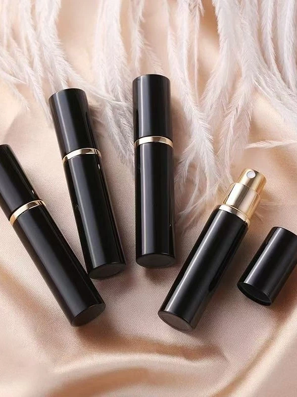 便携超细雾喷雾瓶按压式便携式黑色小巧补水喷瓶