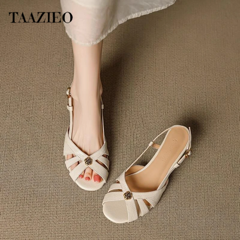 TAAZIEO巨好穿圆头山茶花露趾凉鞋女夏法式复古镂空粗中跟百搭
