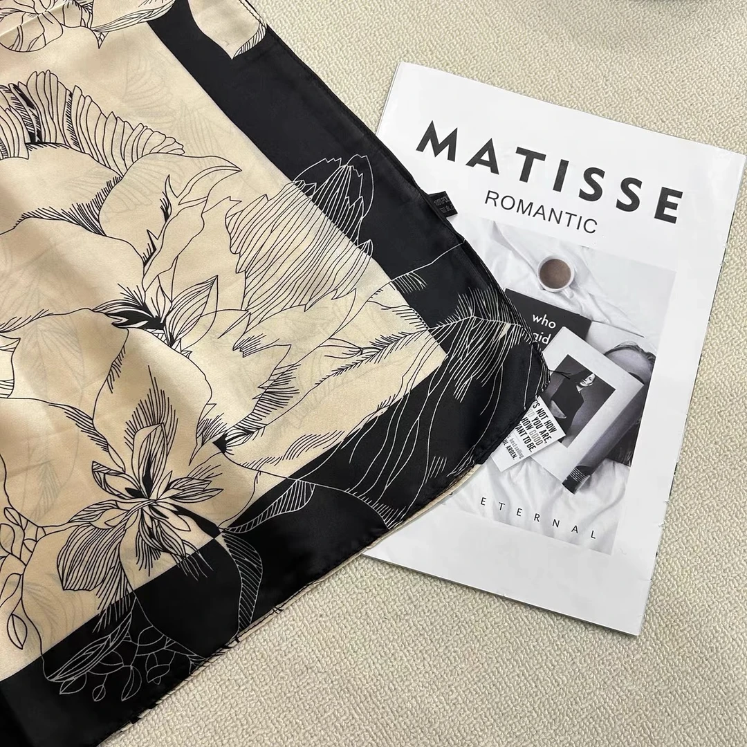 f90-6 [素描]丽锦段90*90左右丝巾方巾