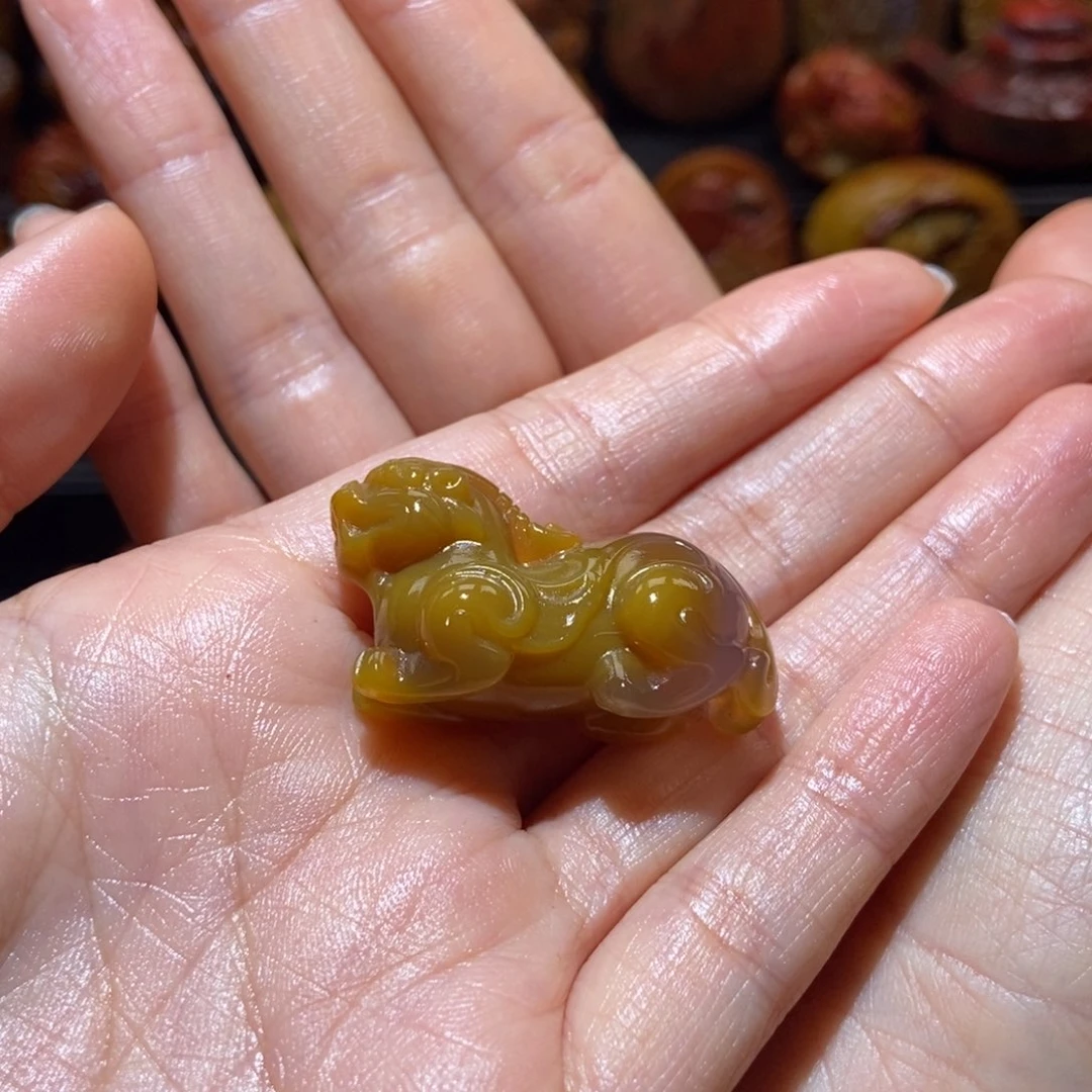 玛瑙/玉髓颈饰未镶嵌执***尘