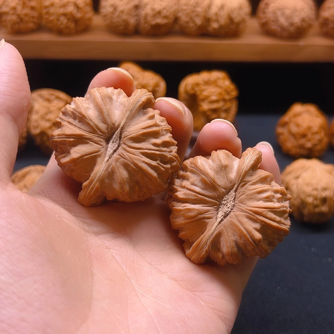 把件核桃红皮白狮子45头货全品