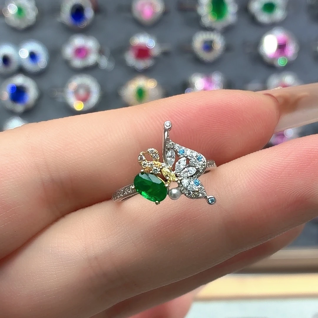 925银培育祖母绿色宝石