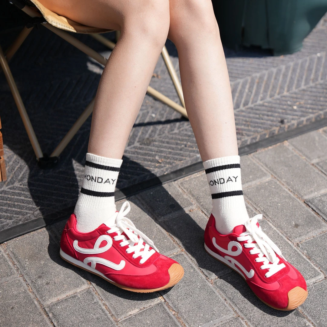 奶包鞋丨松弛感欧若风春季穿搭德训鞋女复古厚底小歪头休闲阿甘鞋