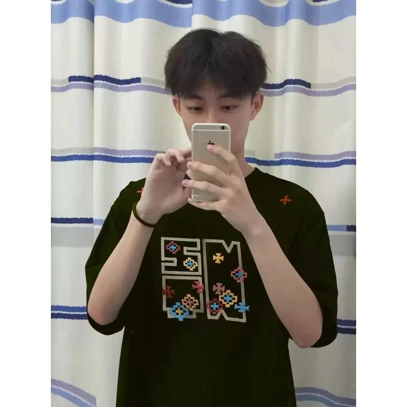 国潮新款潮流帅气短袖字母刺绣2025男女T恤潮酷宽松休闲情侣上衣