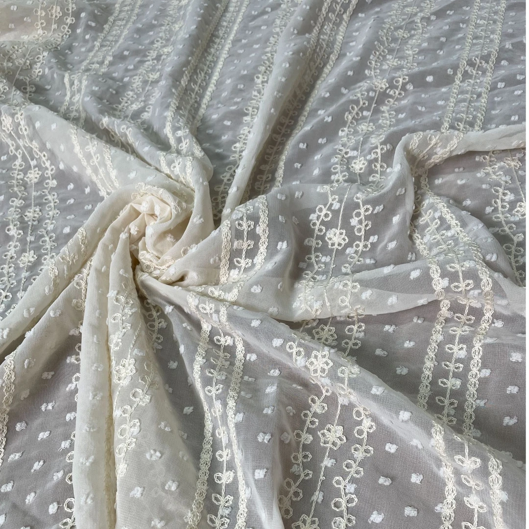 仿真丝提花立体条纹刺绣