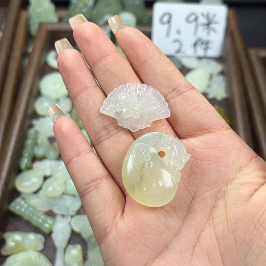 宋***辞蛇纹石玉未镶嵌颈饰