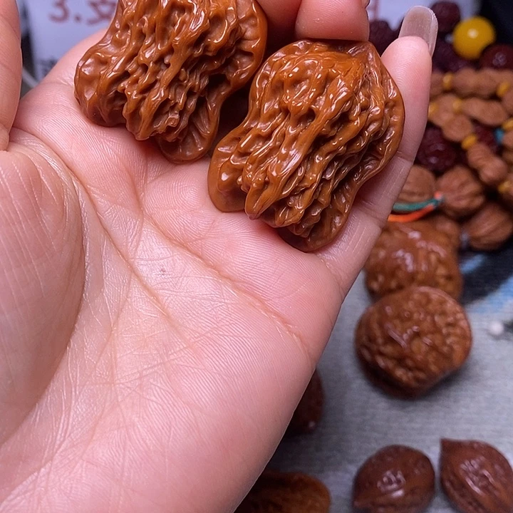 素***行吊坠文玩核桃