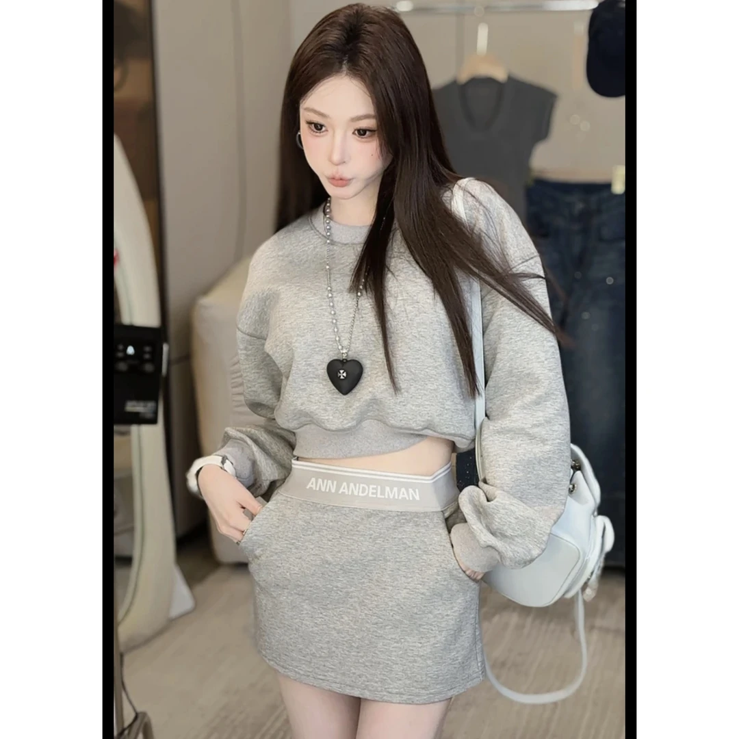 春季韩版宽松圆领长袖上衣半身裙休闲运动两件套