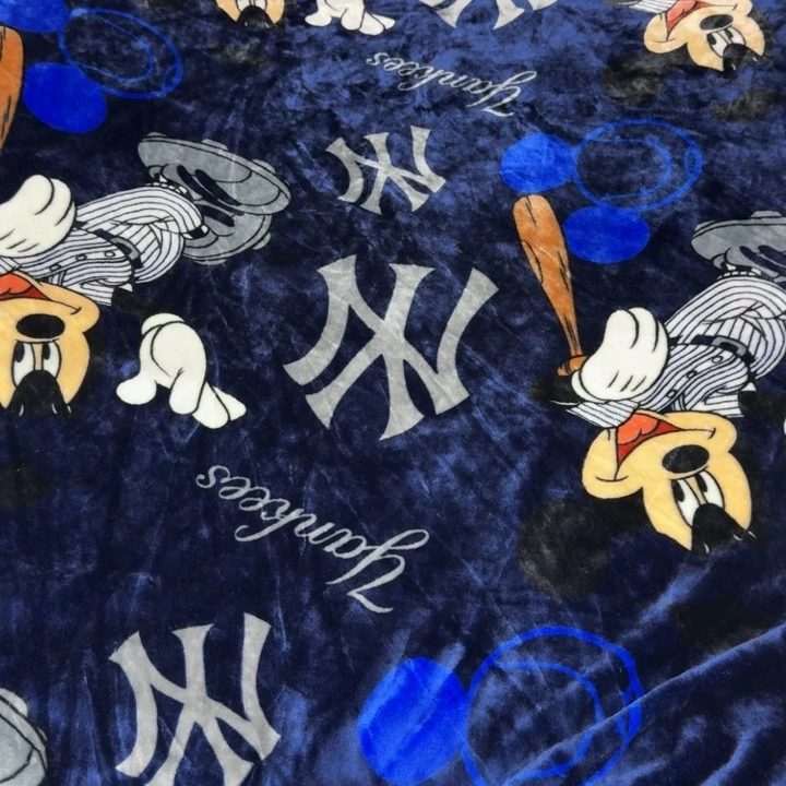 羊驼毛法兰绒毯子1