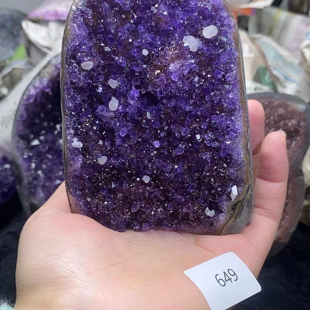 紫晶大型摆件（非配饰）未镶嵌