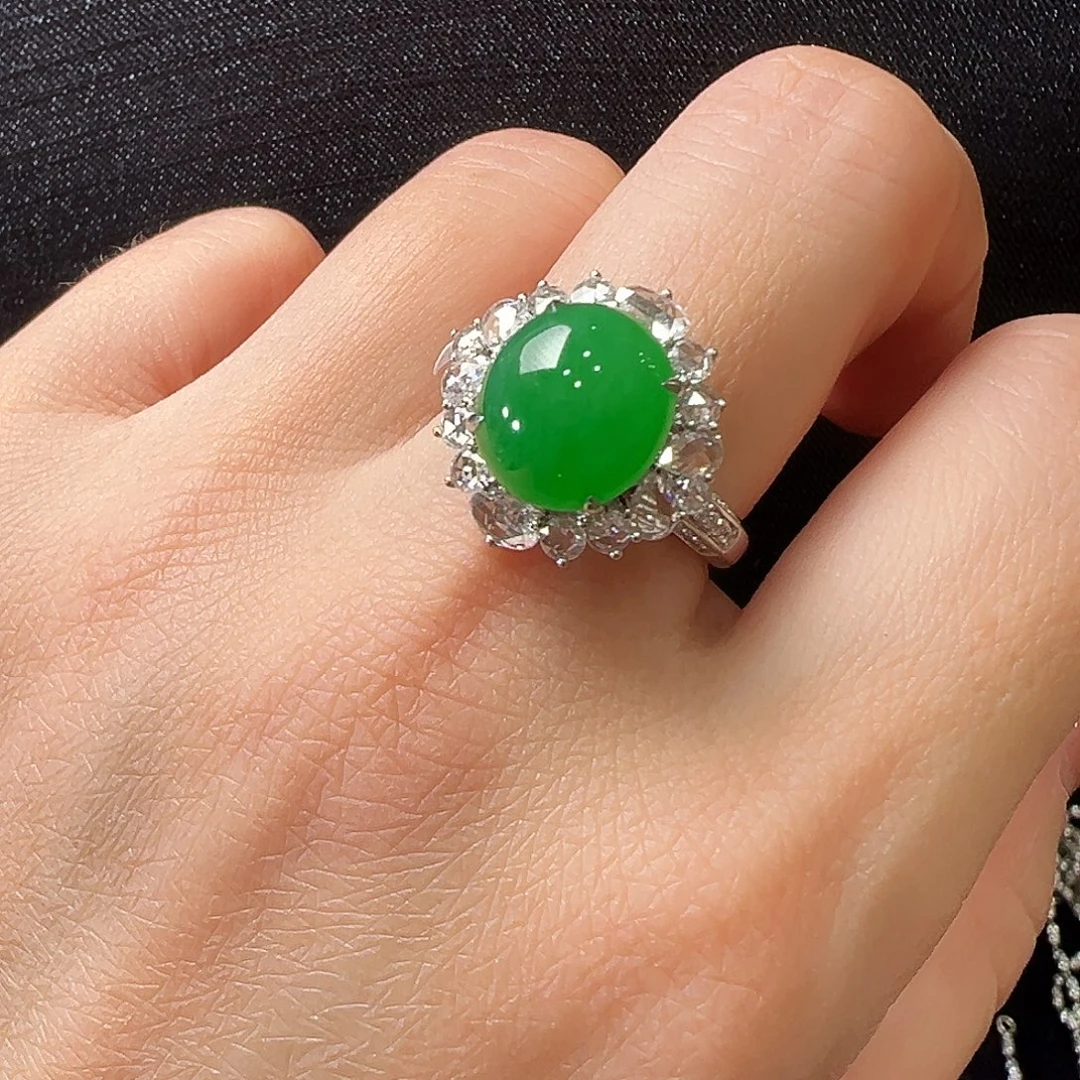 翡翠18K金镶嵌戒指戒指