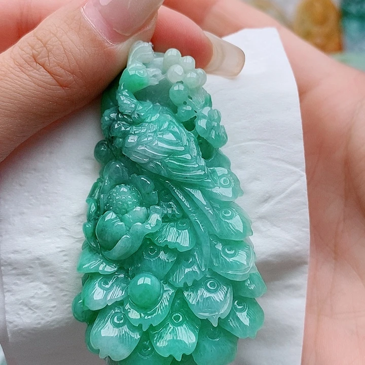颈饰未镶嵌翡翠翡翠
