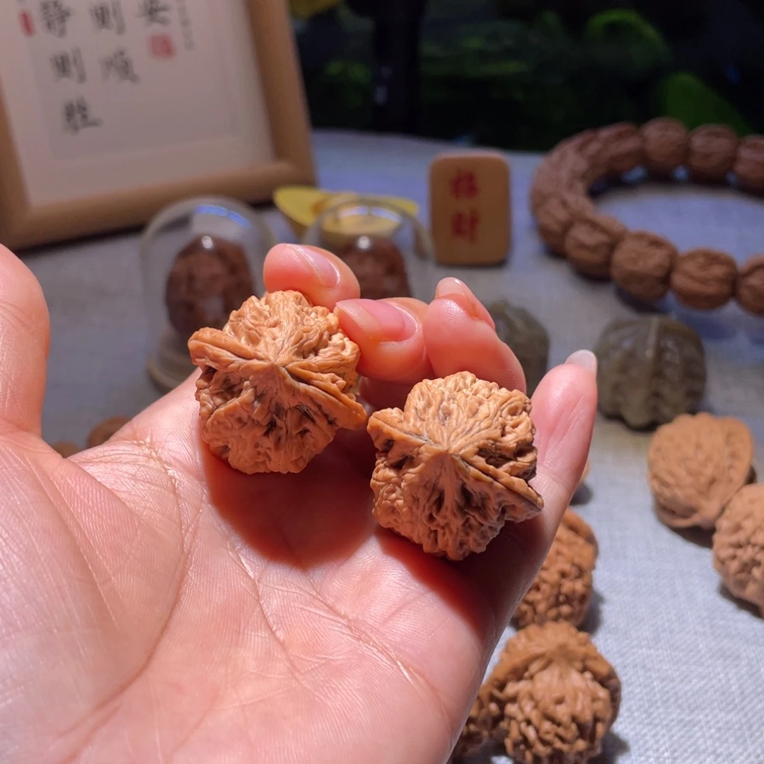 桃核把件别*许全品粗筋