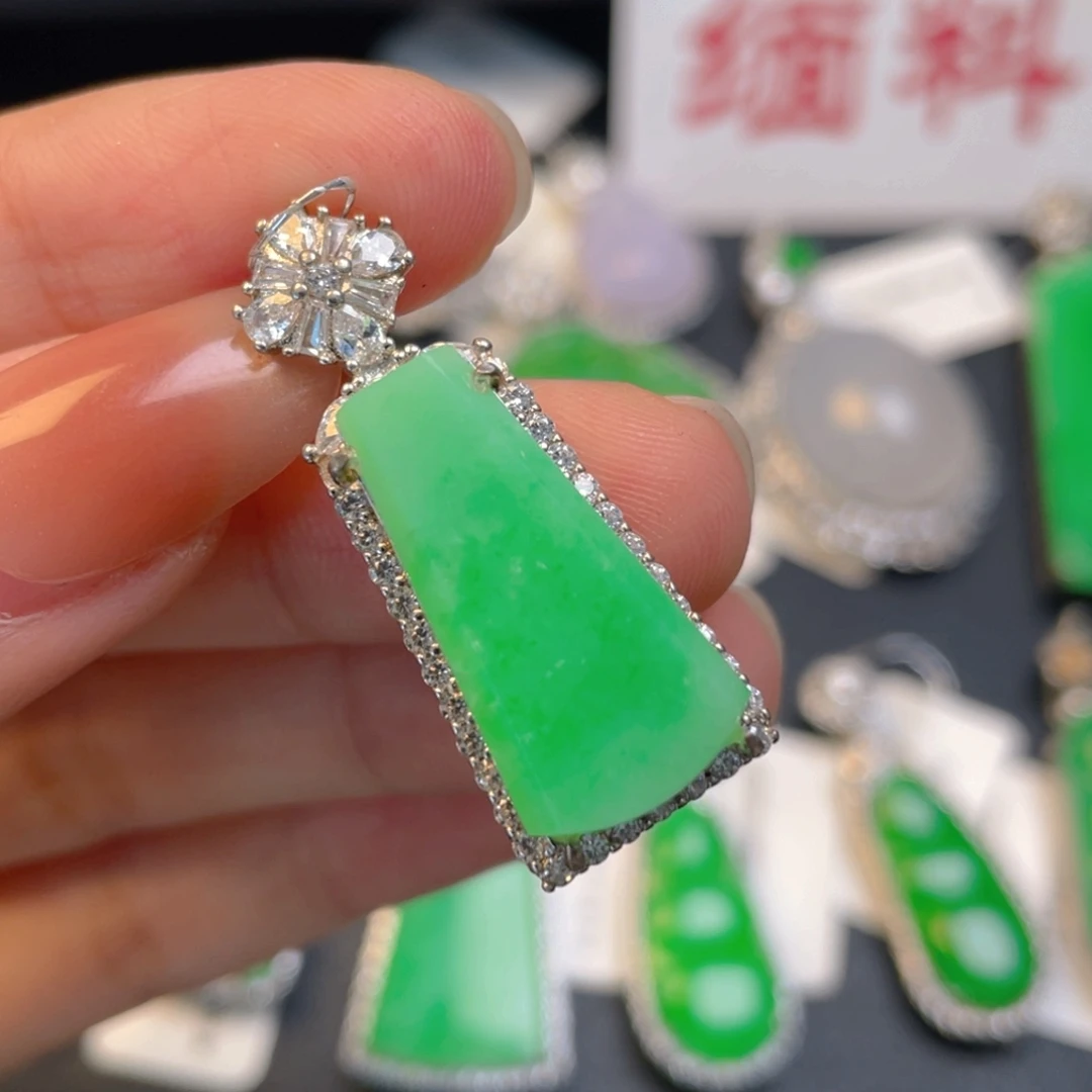 翡翠银S925镶嵌颈饰