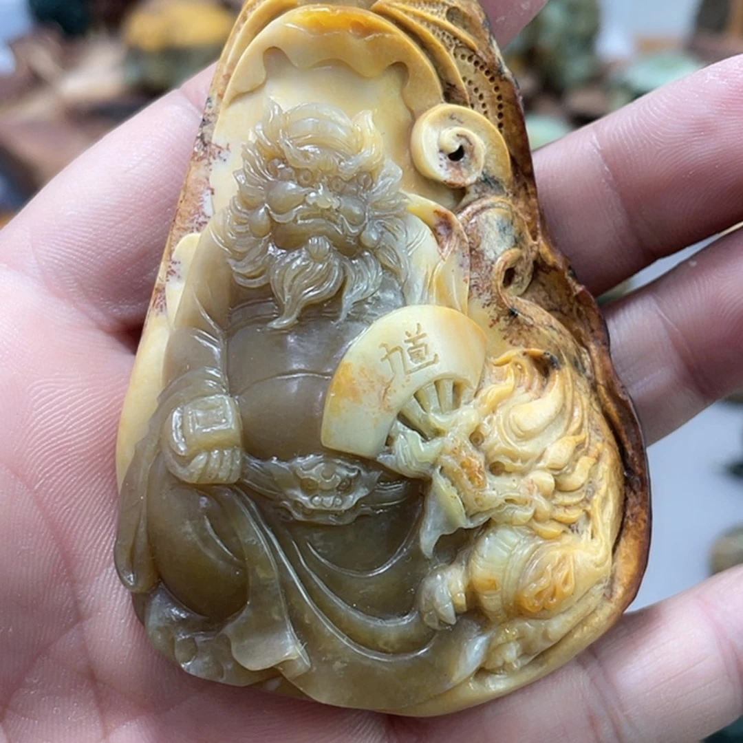 【闪购商品】岫岩河磨玉（透闪石质玉）把件未镶嵌红****斗