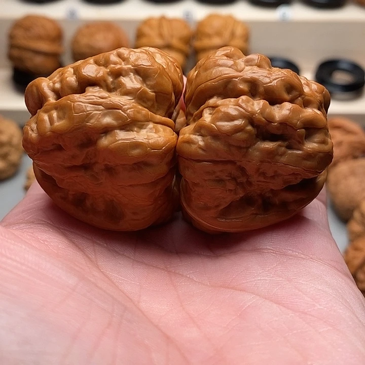 文玩核桃把件狼****生…………………………