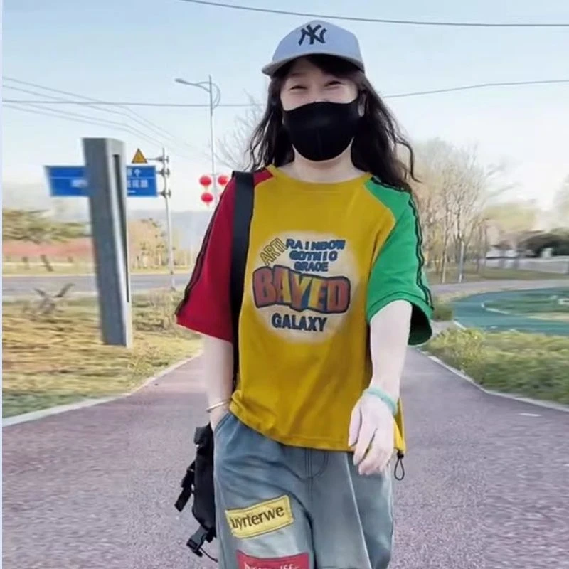 2025年夏季新款拼色印花棉短袖恤+撞色水洗薄款牛仔哈伦裤两件套