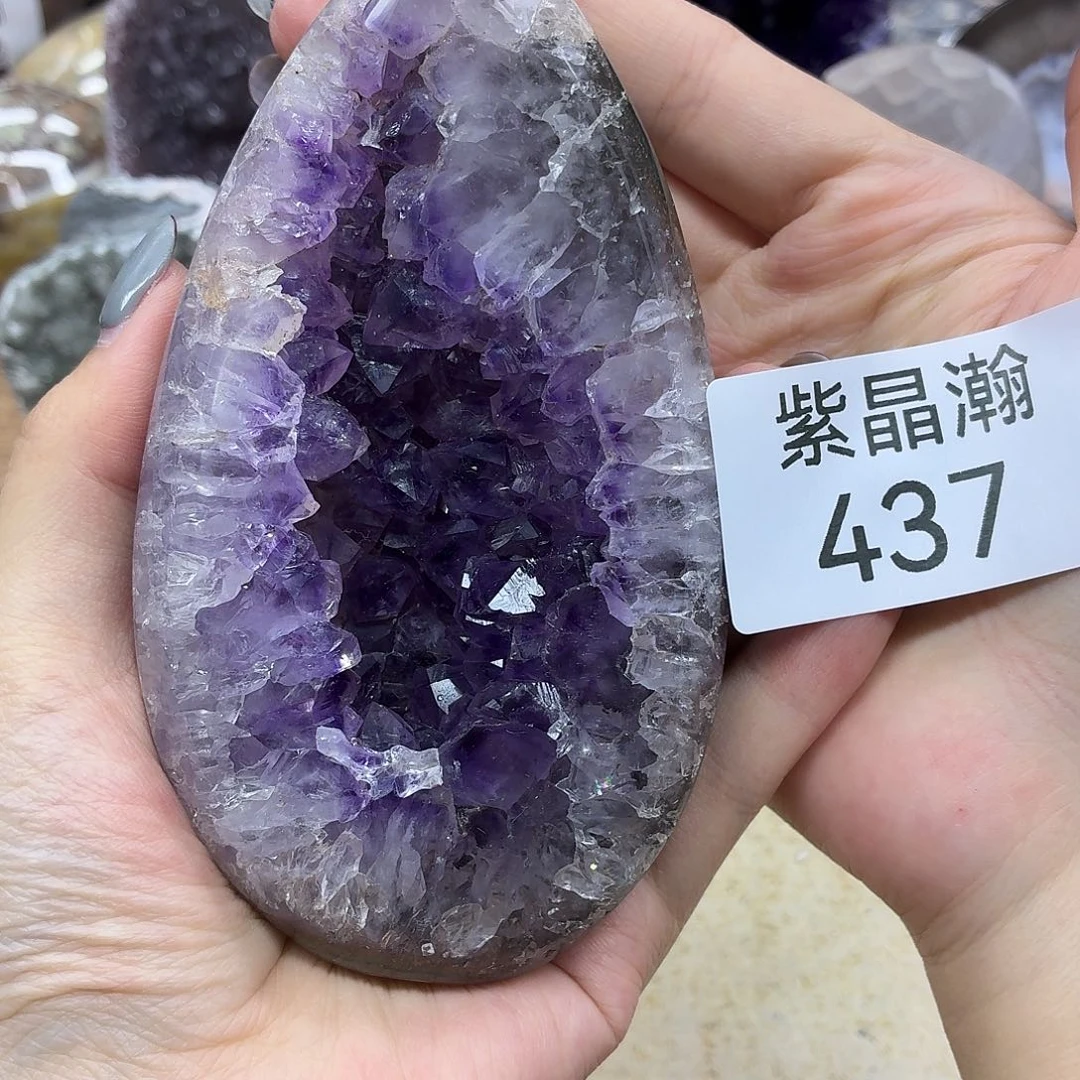 未镶嵌水晶大型摆件（非配饰）