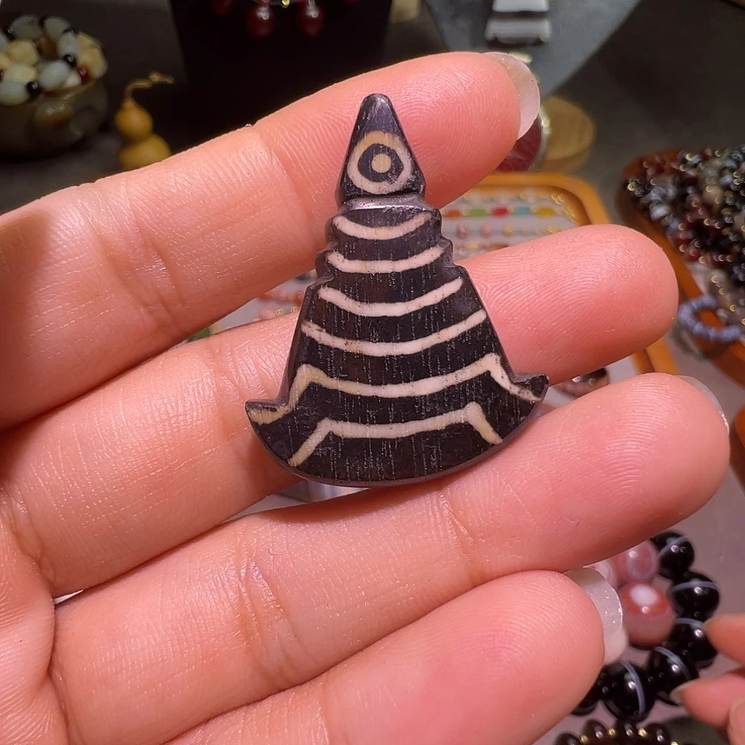 树脂制品邦提克佩珠