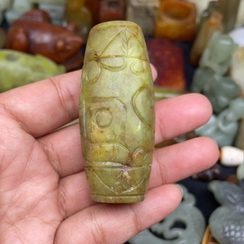 蛇纹石玉未镶嵌颈饰67