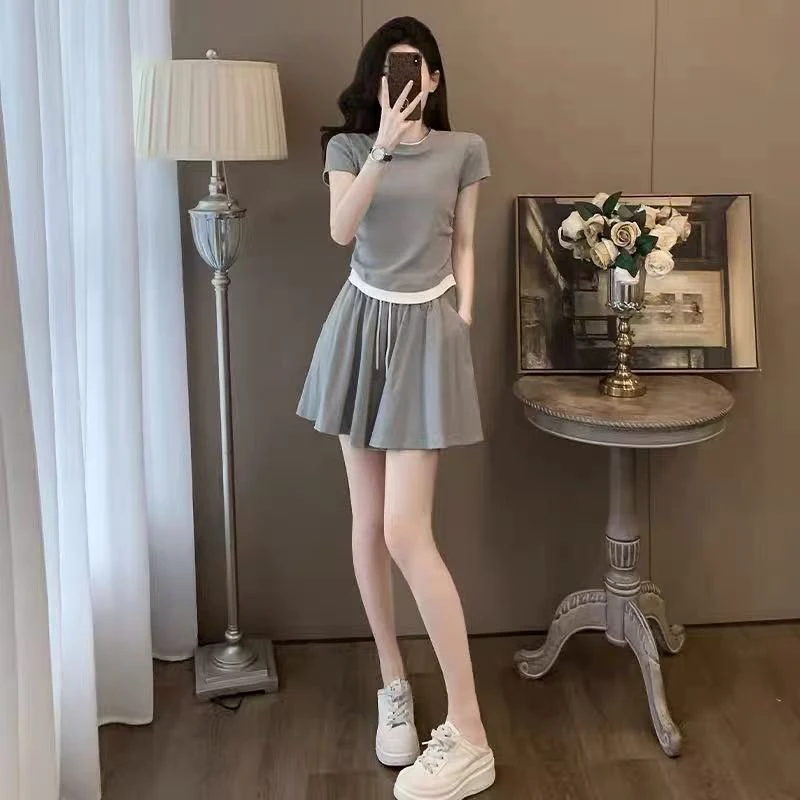 三七假两件短袖裤裙套装