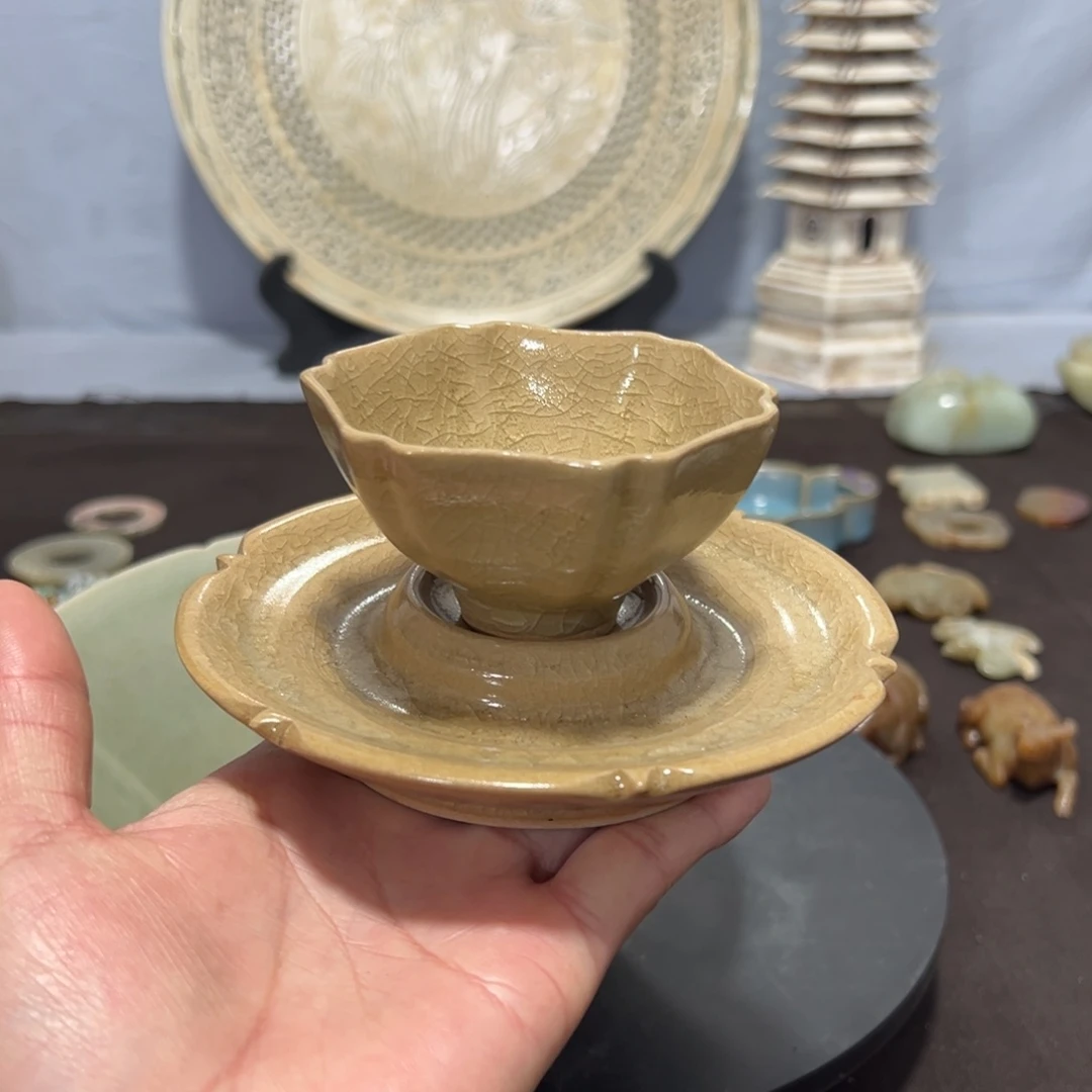 茶盏龙泉窑 黄釉 茶盏一套