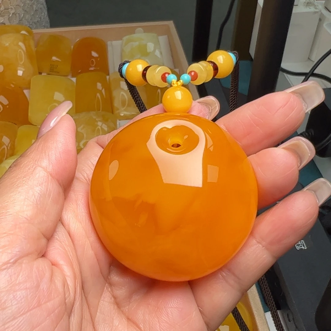 蜜蜡毛衣链未镶嵌无烤色无优化无补胶无煮蜜无覆膜无辐照