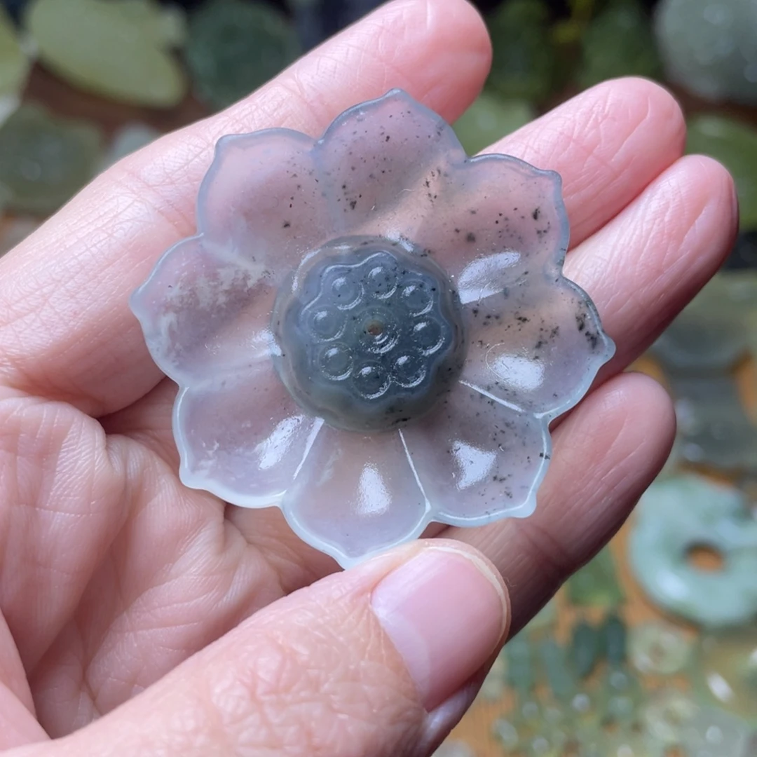 蛇纹石玉未镶嵌香插