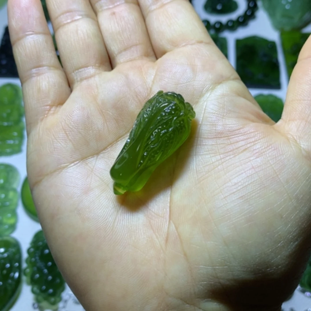 【闪购商品】未镶嵌蛇纹石玉颈饰