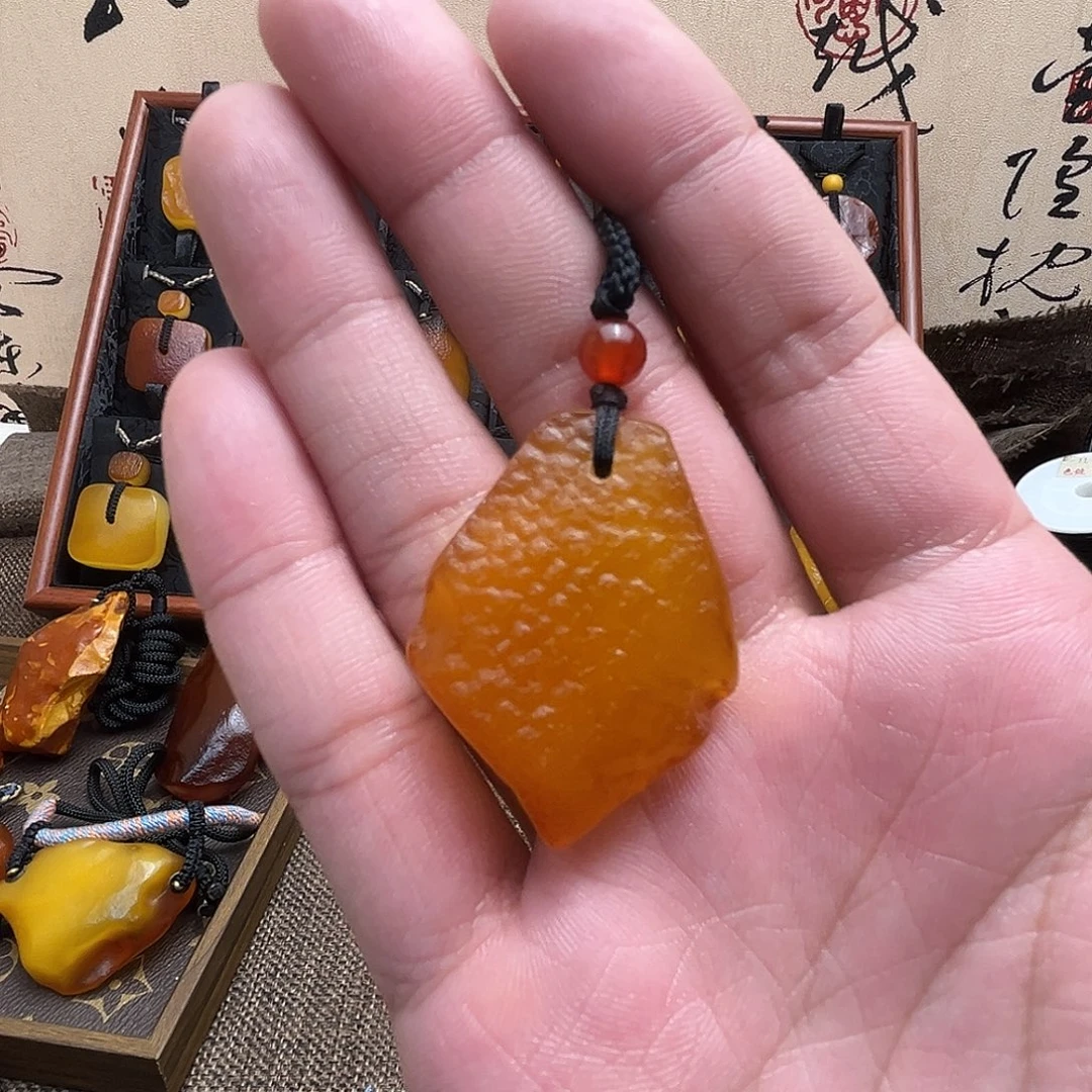 琥珀未镶嵌颈饰蜜蜡原石吊坠