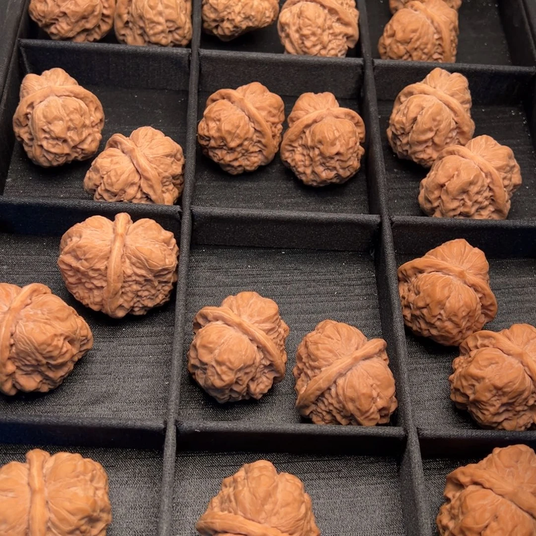 文玩核桃把件怀柔蛤蟆头