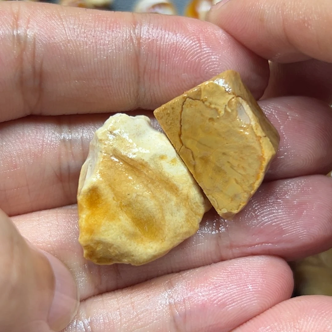 人***者定制琥珀未镶嵌琥珀蜜蜡原石定制