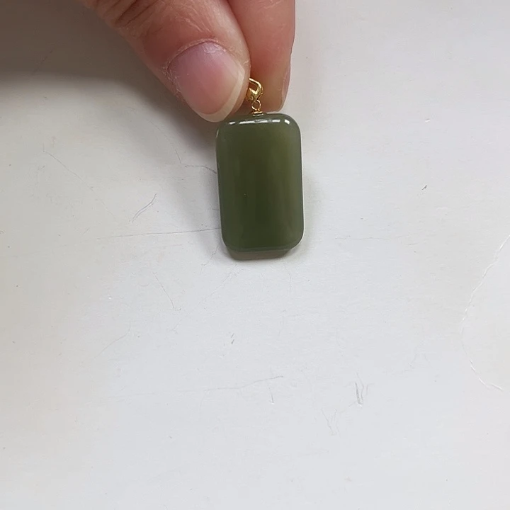 和田玉颈饰18K金镶嵌