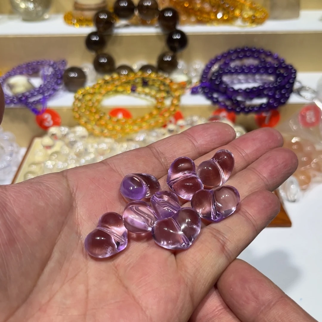 非金属玻利维亚紫屁桃