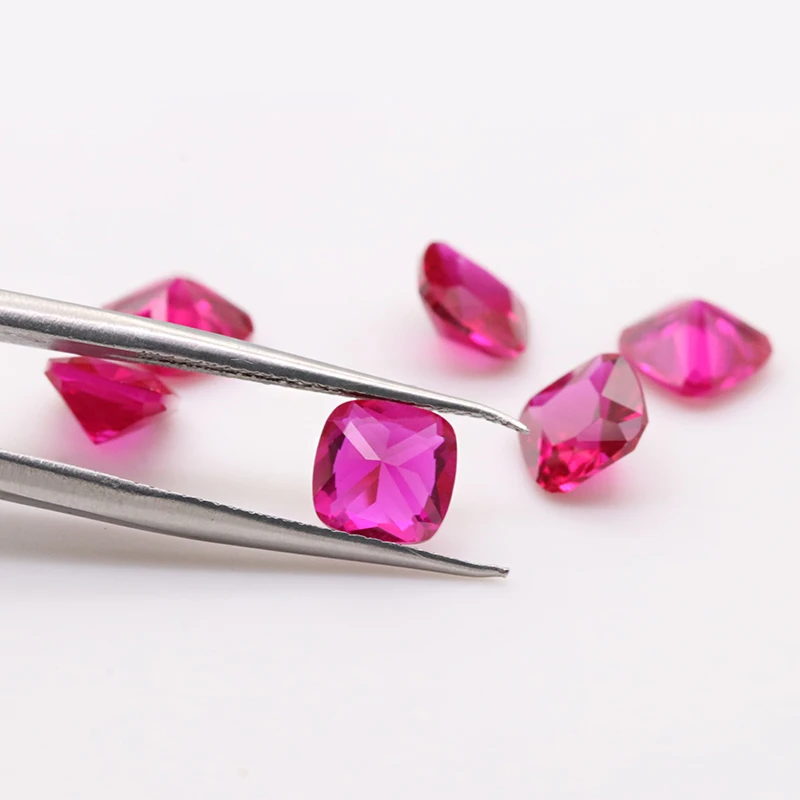 新年圣诞安哥拉红尖底方糖爆闪异形美甲钻奢华超闪指甲配饰