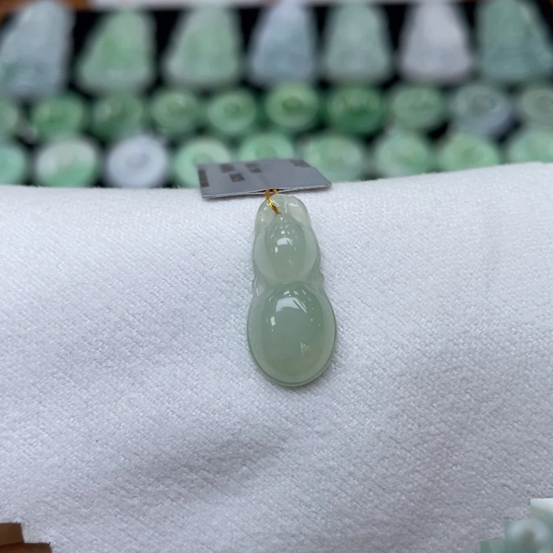 颈饰未镶嵌翡翠葫芦