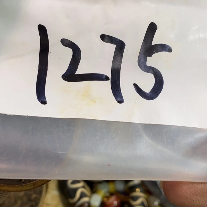 沧***粟娜娜文玩杂项专属链接