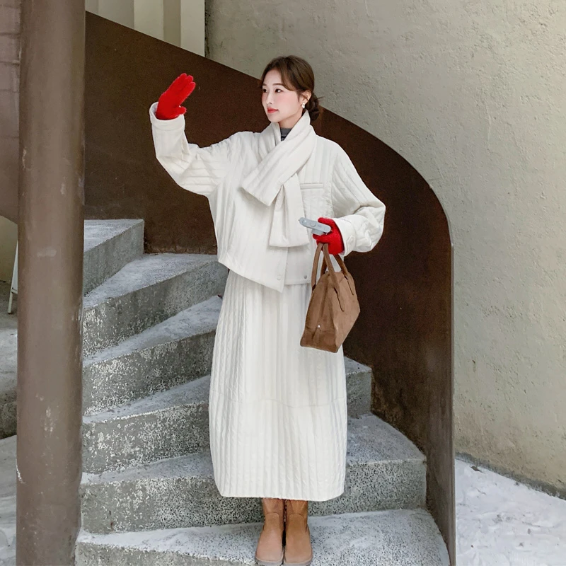 氛围感极简风夹棉套装裙2025冬新款慵懒风韩系ins风配围巾三件套
