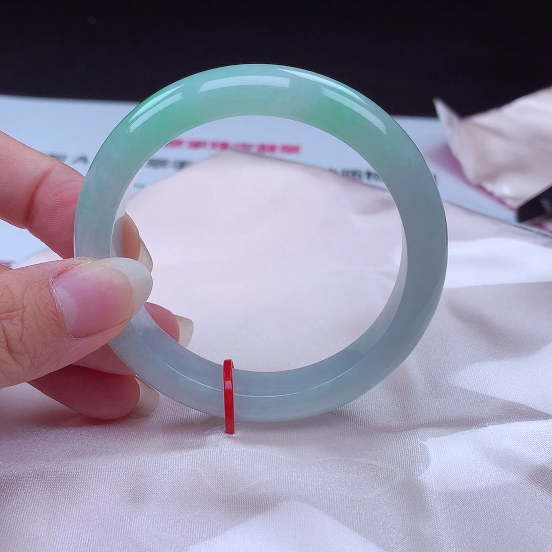 翡翠手镯未镶嵌米*手镯001578