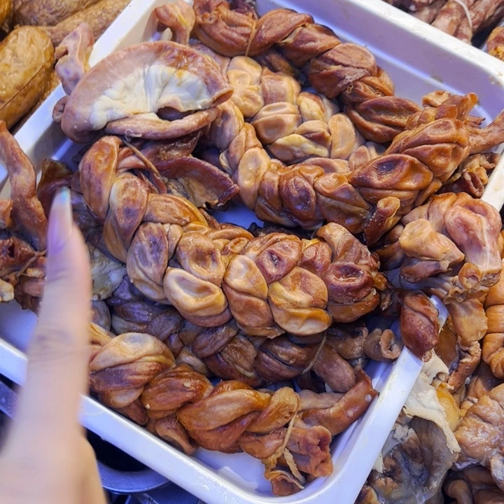 2斤熏苦肠99特价包邮