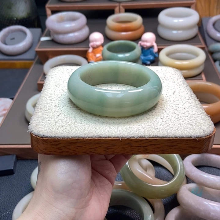 石英质玉手镯合金用****8