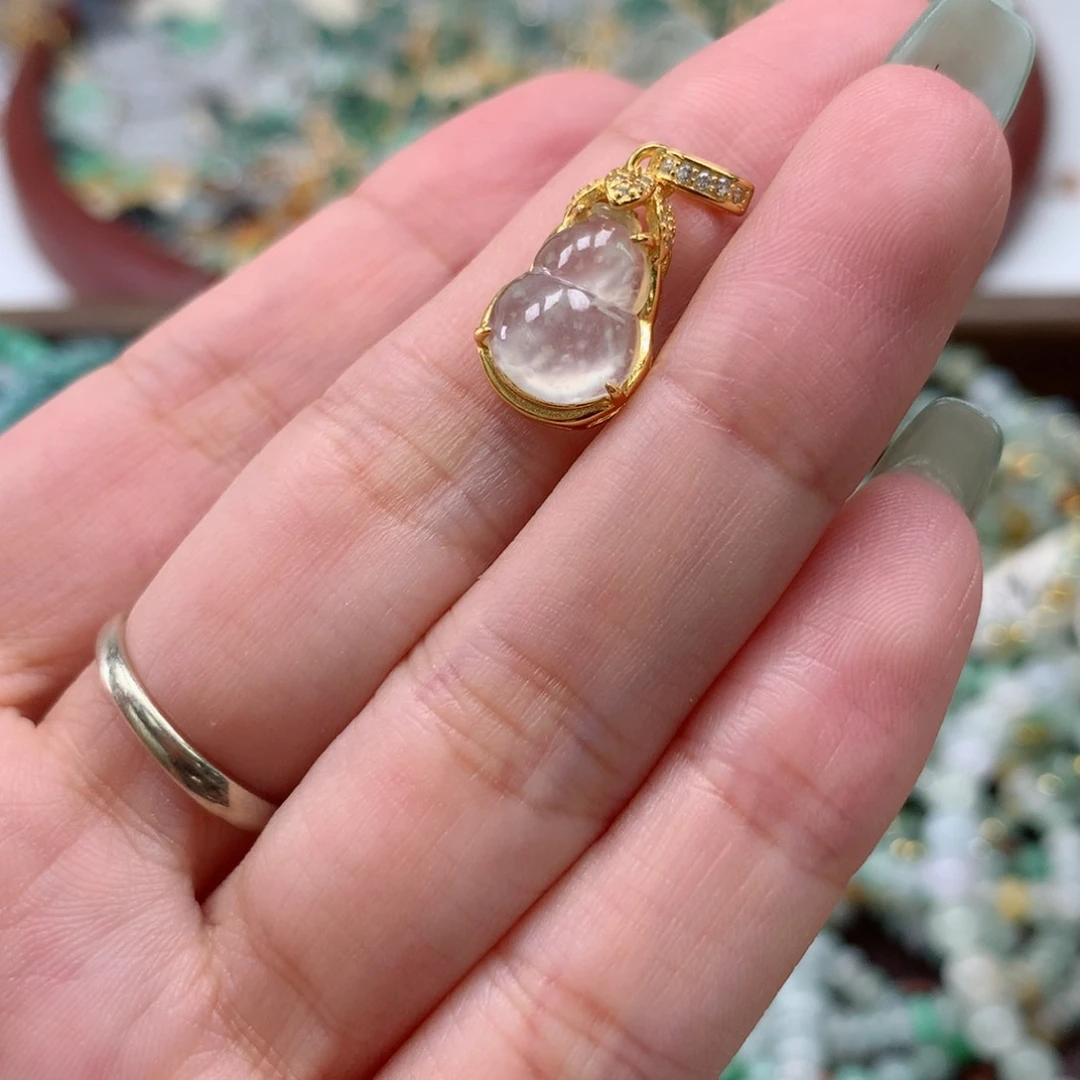 颈饰银S925镶嵌翡翠葫芦