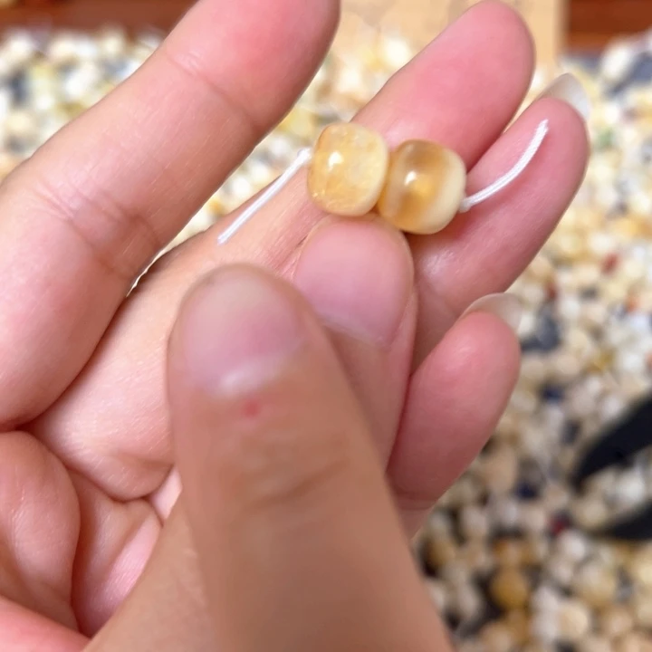 裸石蜜蜡未镶嵌9.3mm一对
